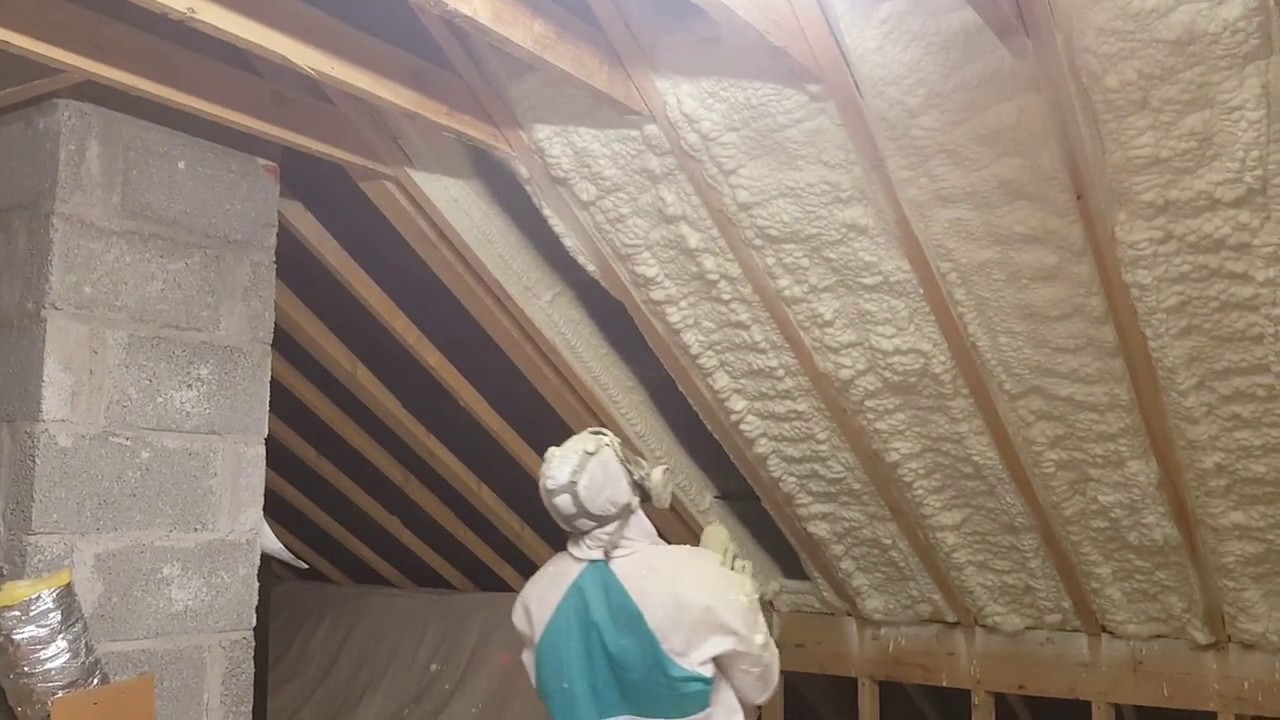 HOW TO FIND YOUR ATTIC NEEDS MORE INSULATION