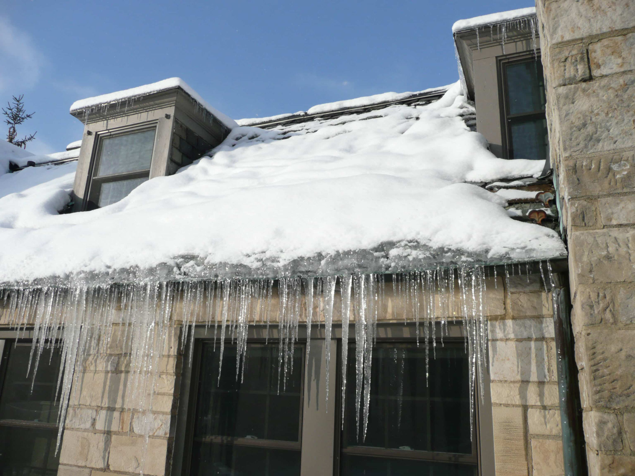 Avoid Ice Dams Forming On Your Roof With Spray Foam Insulation