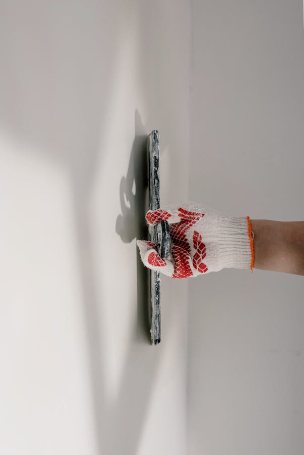 Does Spray Foam Insulation Need to Be Covered in Ontario?